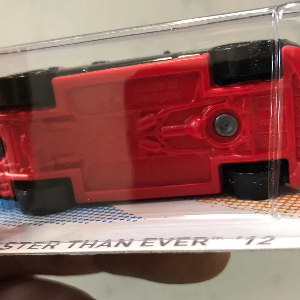 Mattel Hot Wheels Black and Red Shelby GT-500